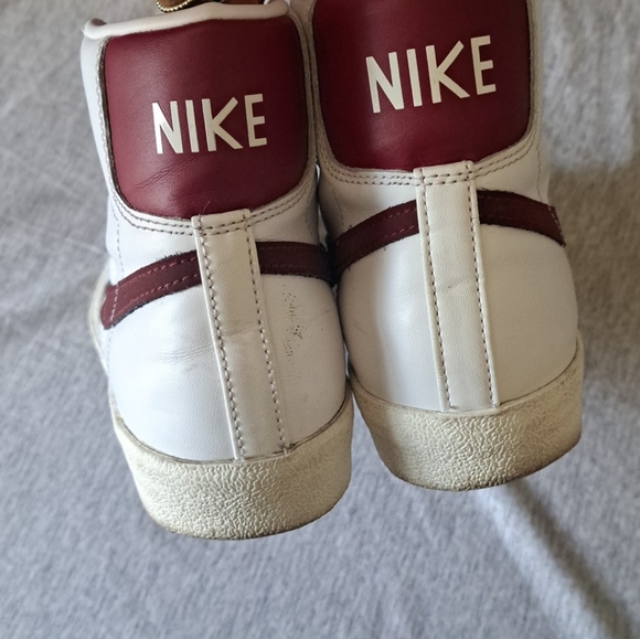 Nike Blazer - Picture 3 of 5